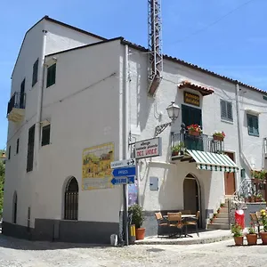 Ristorante Pizzeria Del Viale Palazzo Adriano